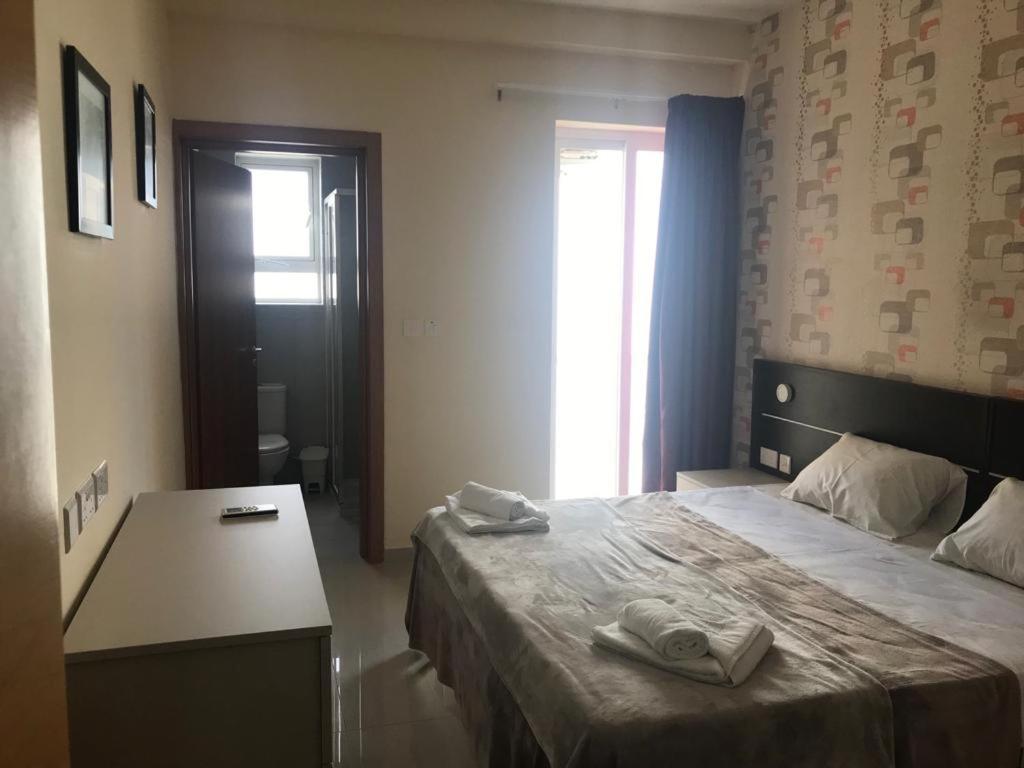 Appartement LET ME HOST - 101Moroni à Sliema Extérieur photo